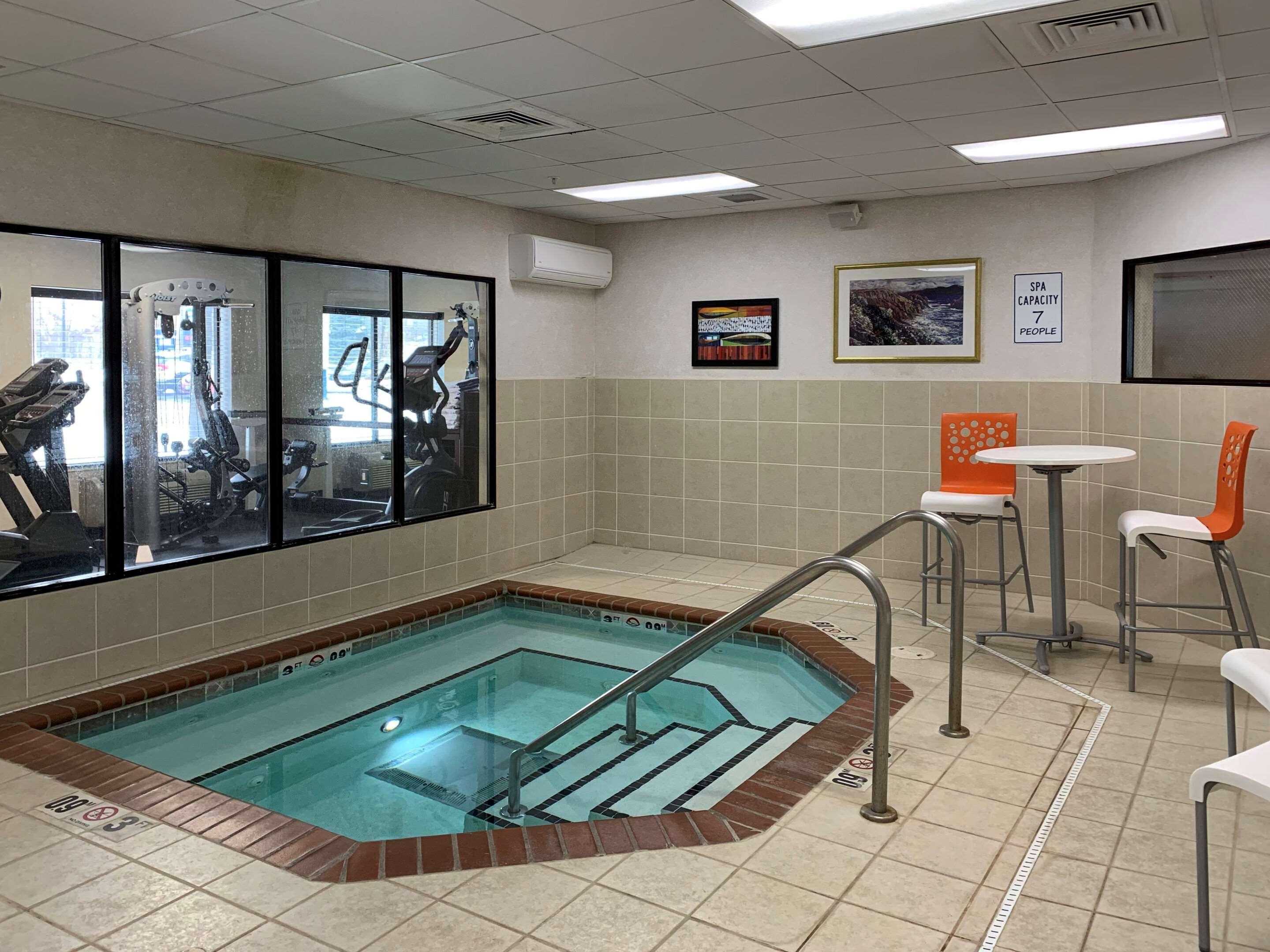 Comfort Inn Saint Paul East Oakdale Exterior foto